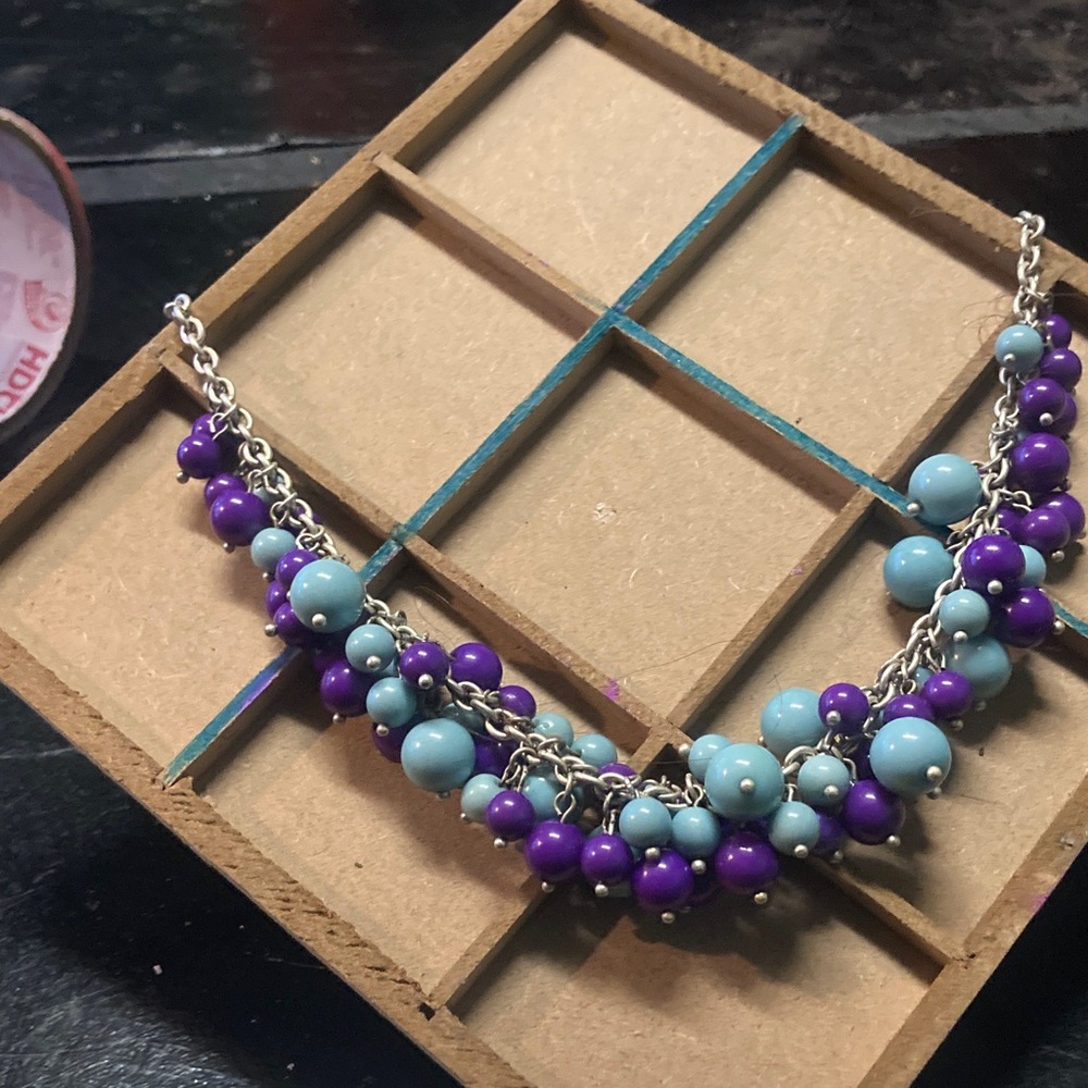 Elegant Beaded Necklace in Purple and Blue